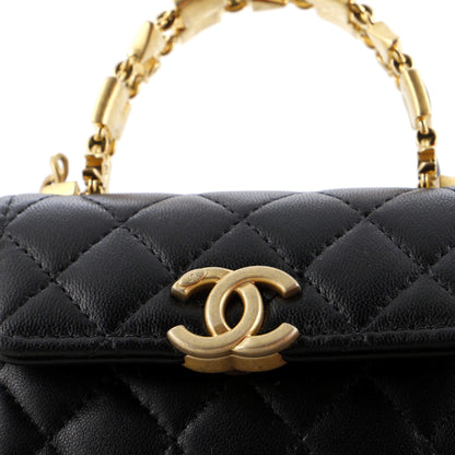 CHANELココハンドル ラムスキン スモール