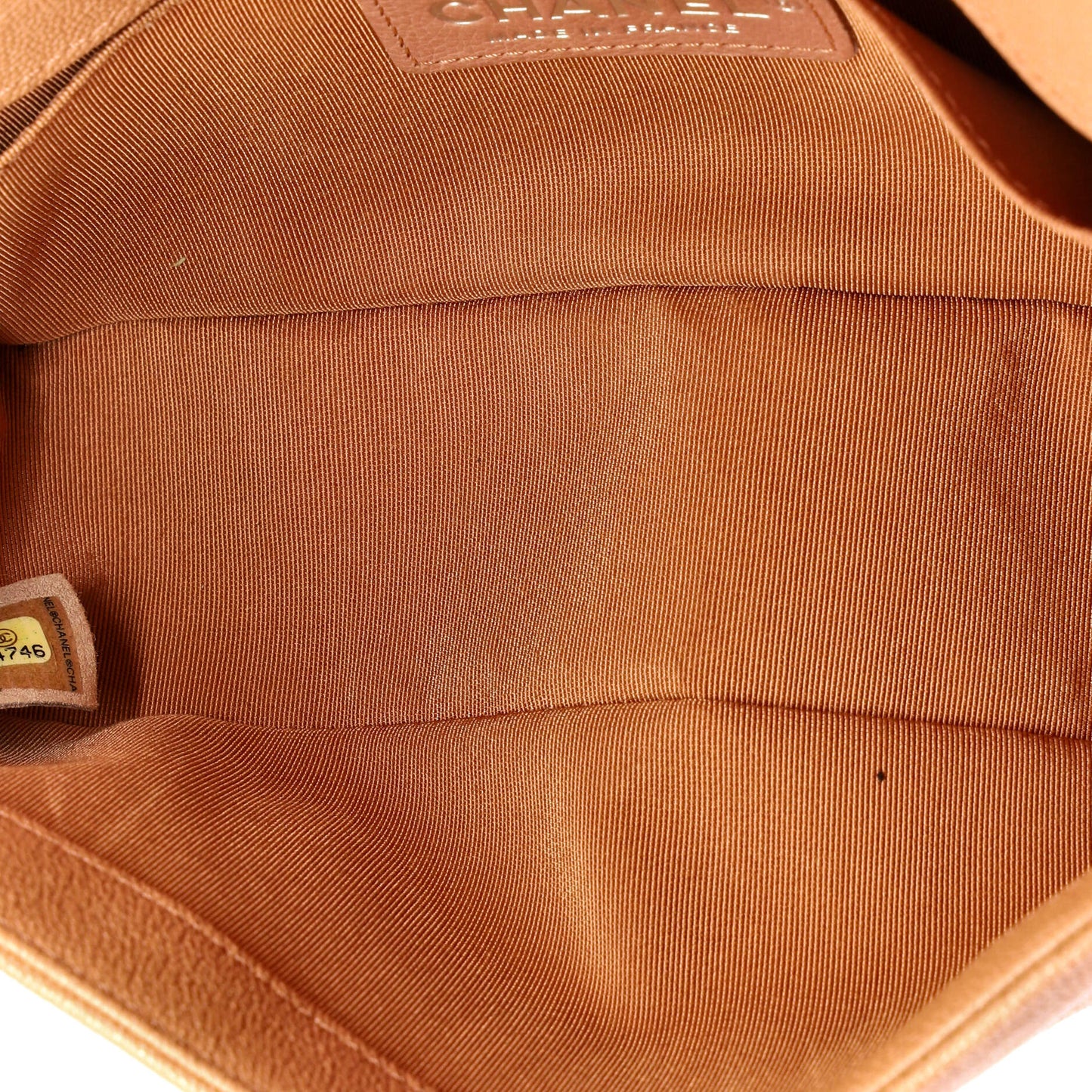 CHANELボーイ キャビアスキン スモール