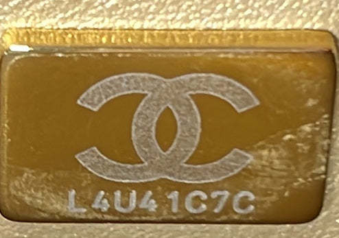 CHANELショルダーバッグ