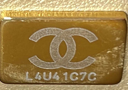 CHANELショルダーバッグ