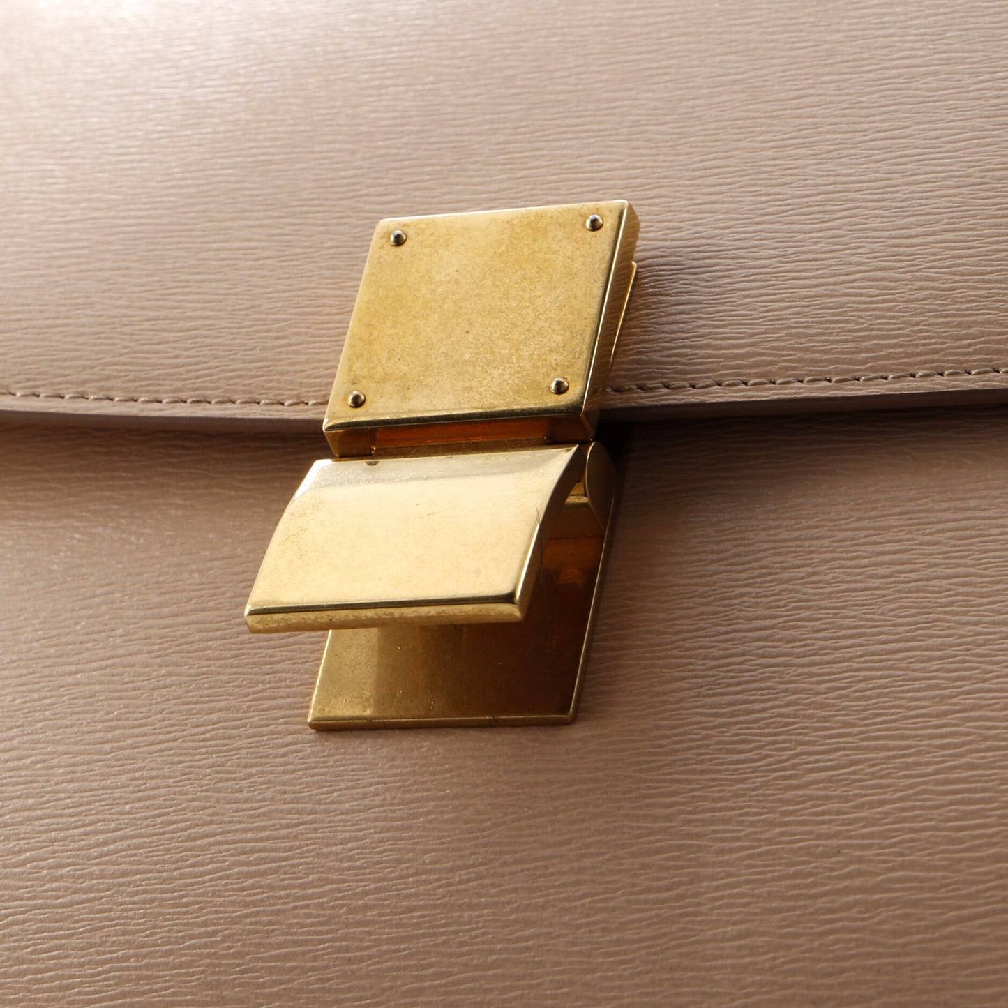 セリーヌ クラシック ボックスバッグ グレイニーレザー ミディアム