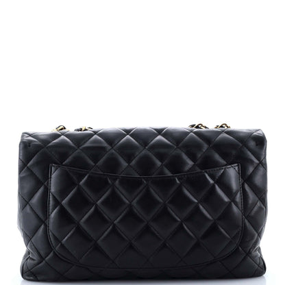 CHANELシングルフラップ ジャンボ