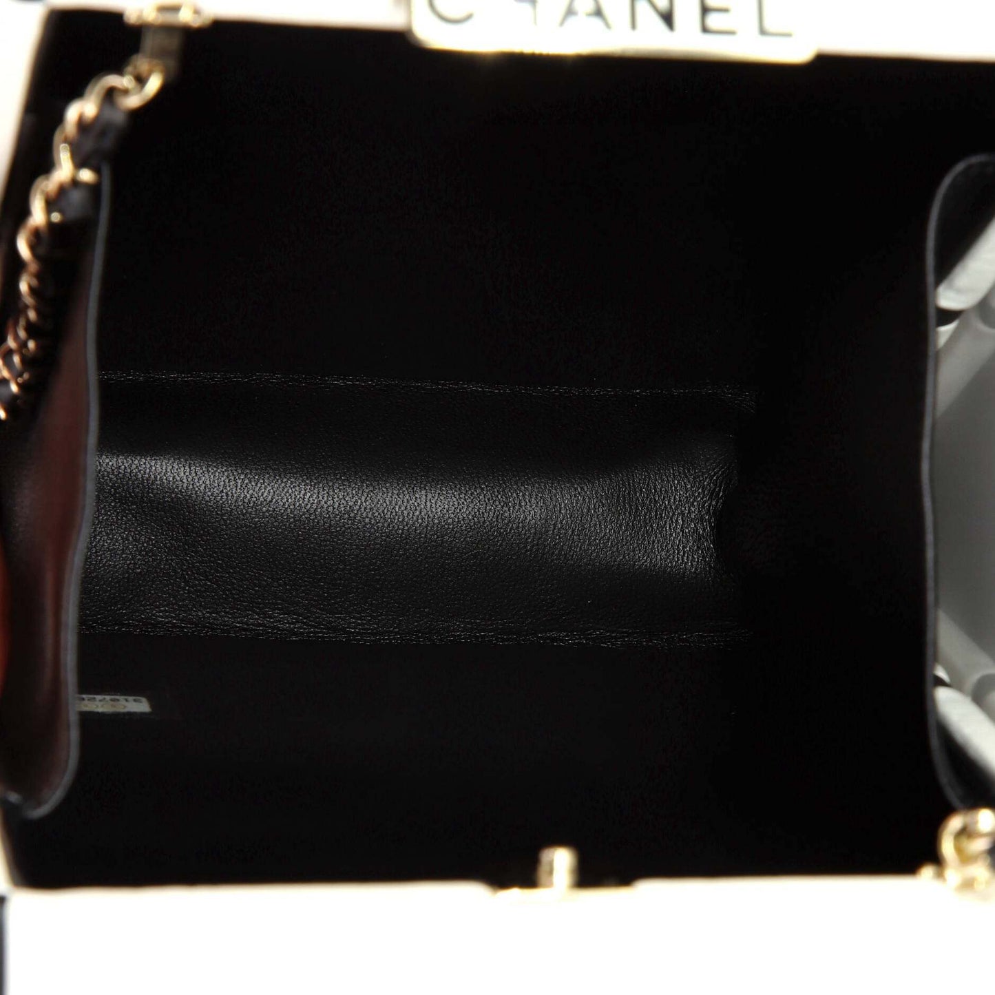 シャネル No.5 香水瓶型ショルダーバッグ