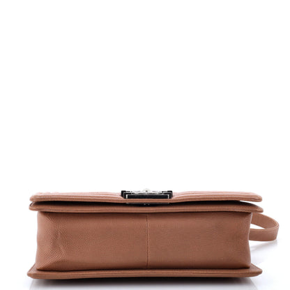 CHANELボーイ キャビアスキン OM