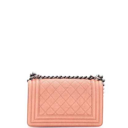 CHANELボーイ キャビアスキン スモール