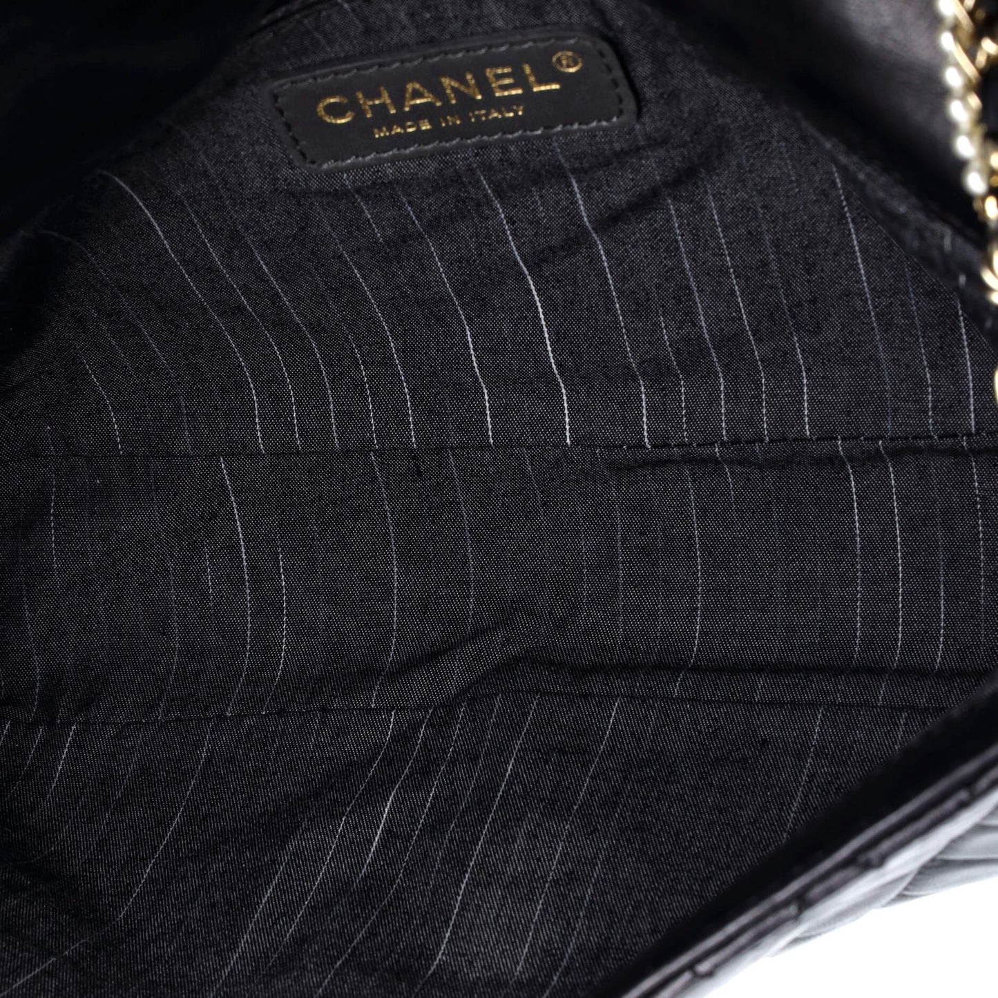 CHANEL パールチェーンフラップバッグ