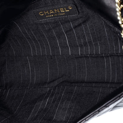 CHANEL パールチェーンフラップバッグ