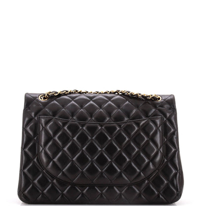 CHANELダブルフラップバッグ