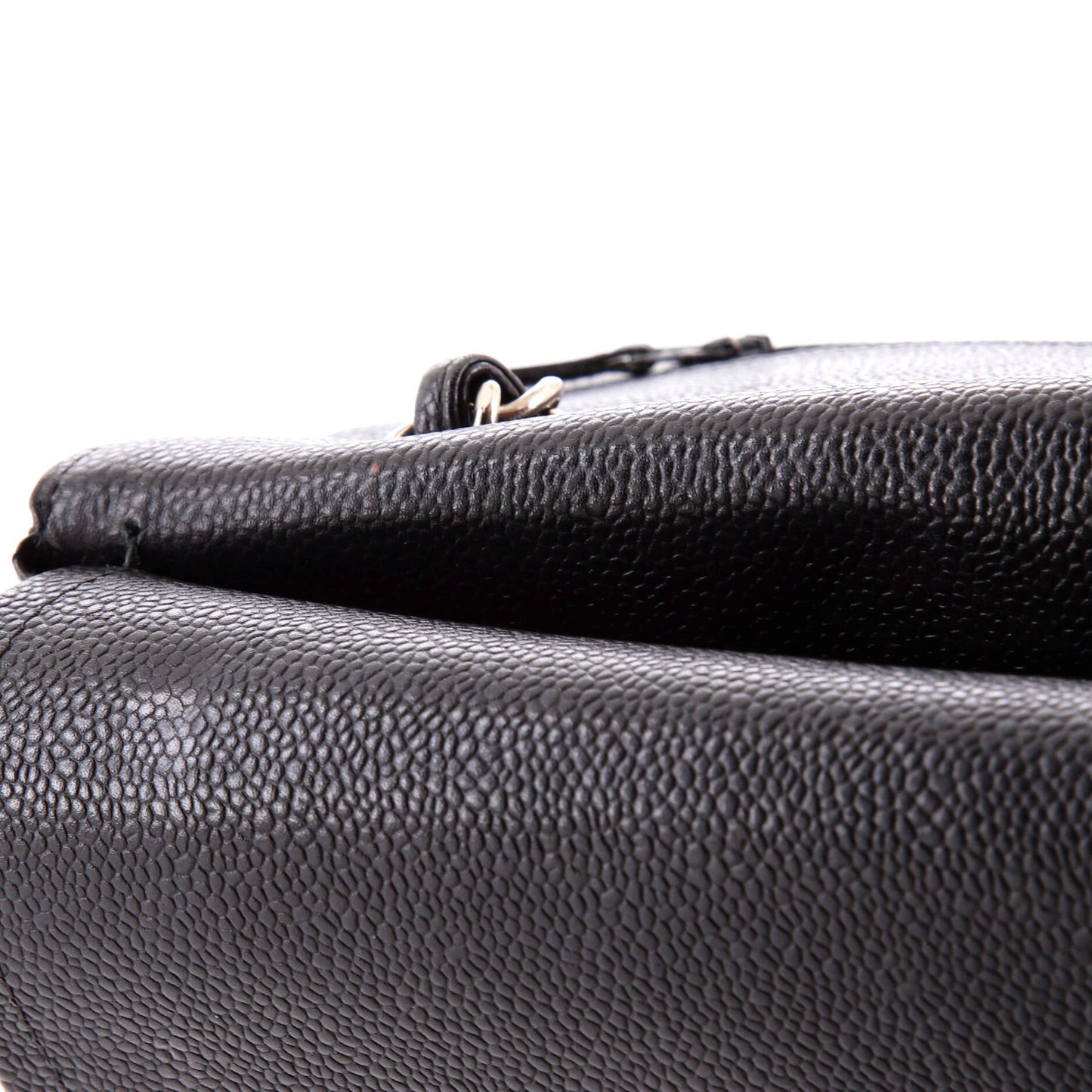 CHANELキャビアスキン マキシ