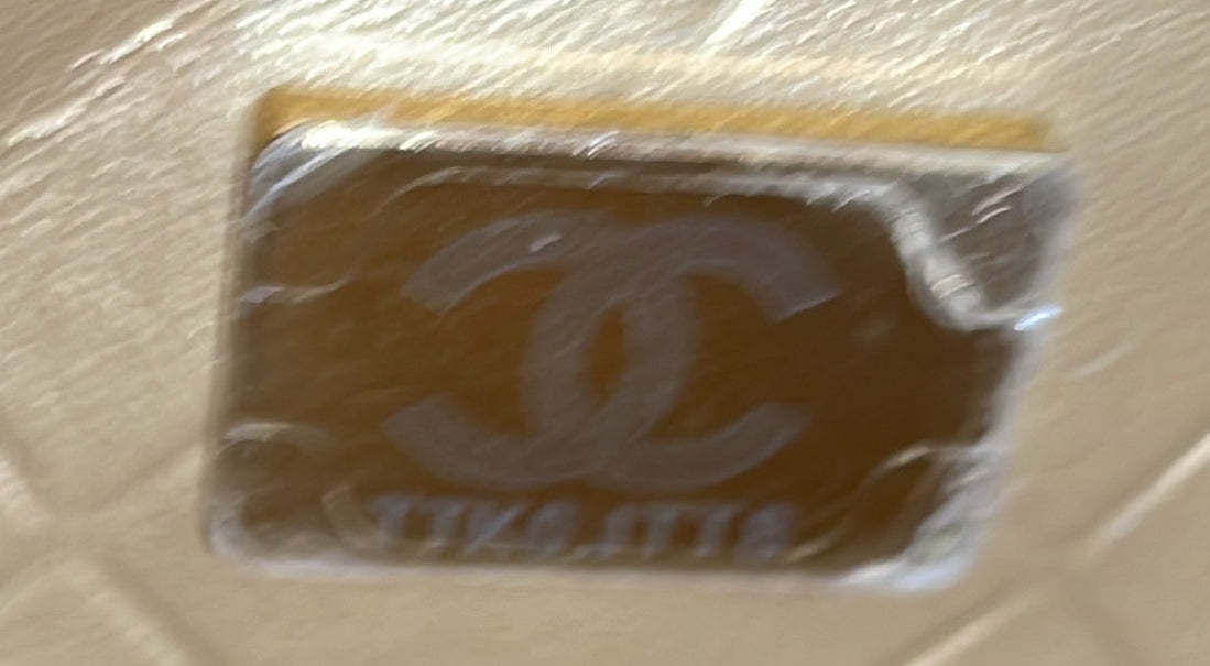 レア！ココクリップス CHANEL