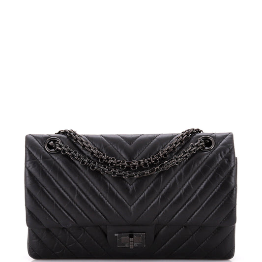 CHANELオールブラック SO BLACK