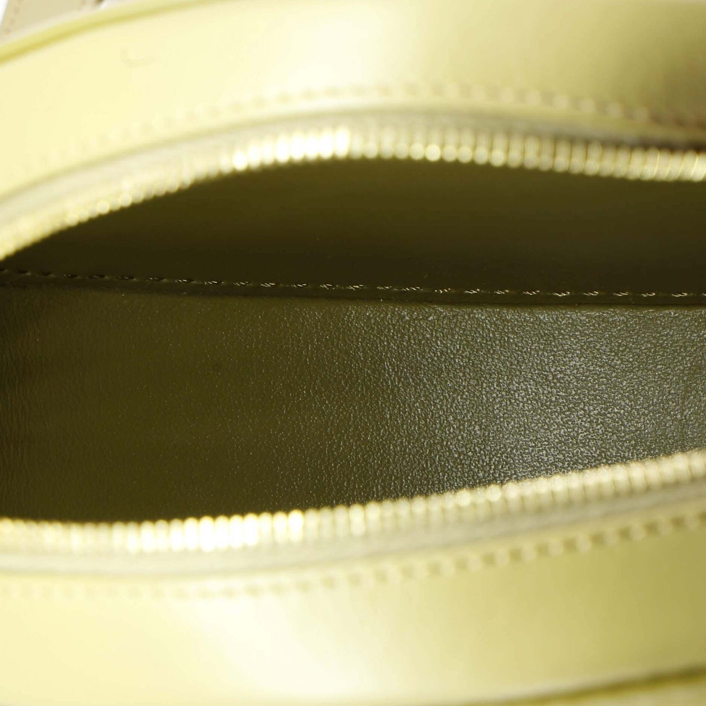 セリーヌ トリオンフ オーバル クロスボディバッグ レザー ミニ