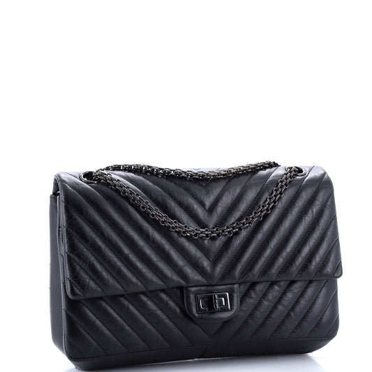 シャネル限定品ソーブラック